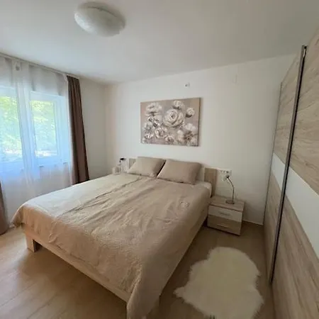 Tatjana Center * Пула