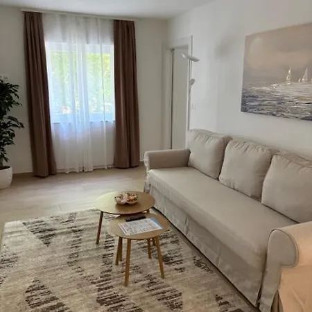 Appartement Tatjana Center *